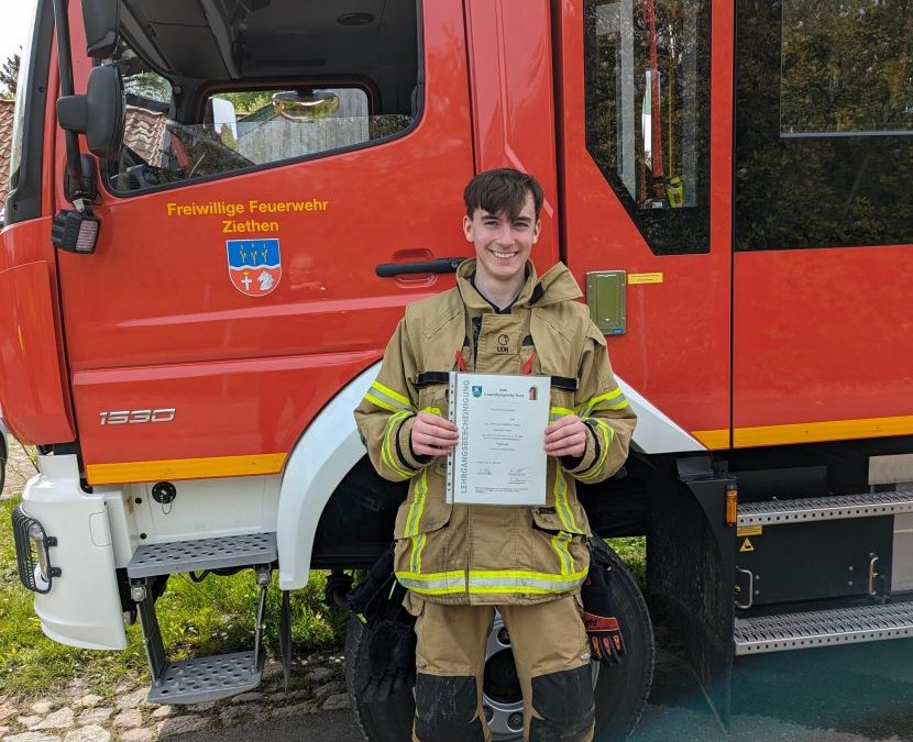 Feuerwehrgrundausbildung erfolgreich absolviert – Anwärterausbildung Amt Lauenburgische Seen abgeschlossen